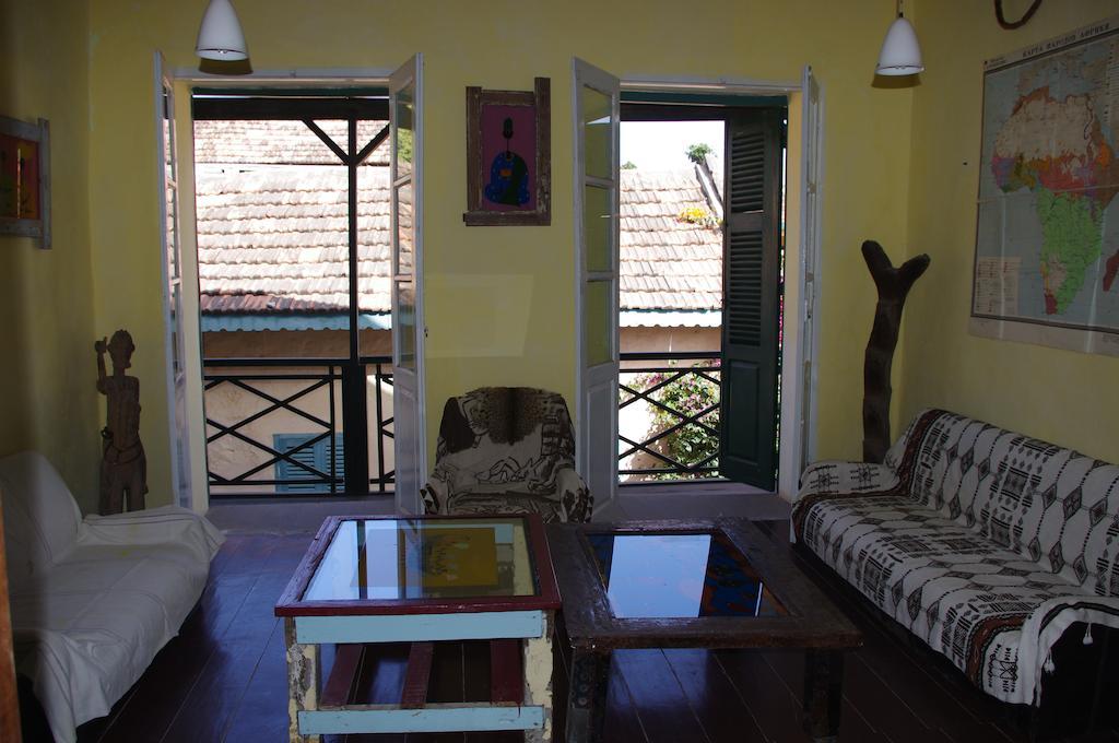 Maison Augustin Ly Gorée Δωμάτιο φωτογραφία